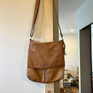 Italian Leather Crossbody Bag 🌹